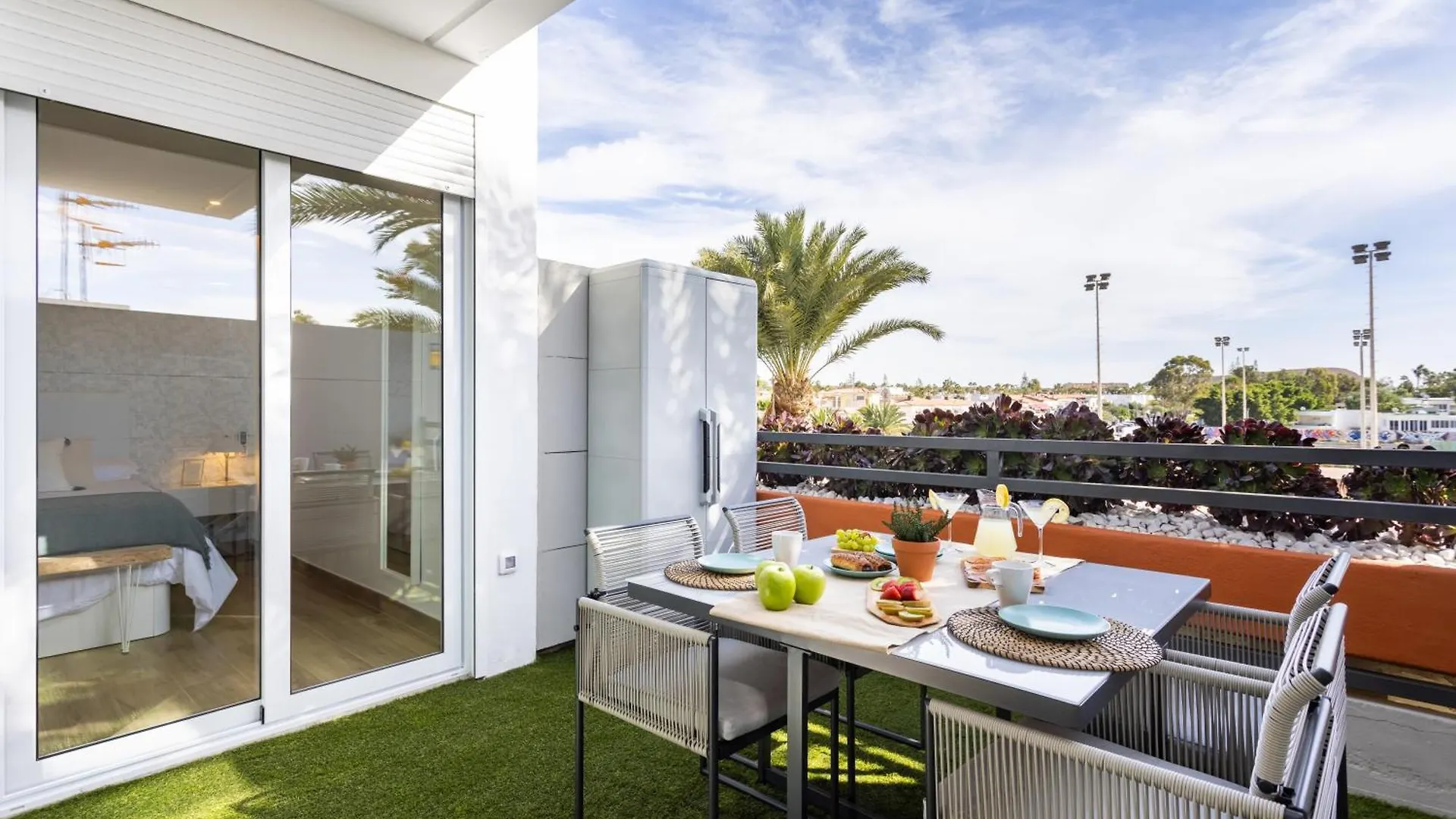 Sunnyland Apartment Ten-Bel Spanien