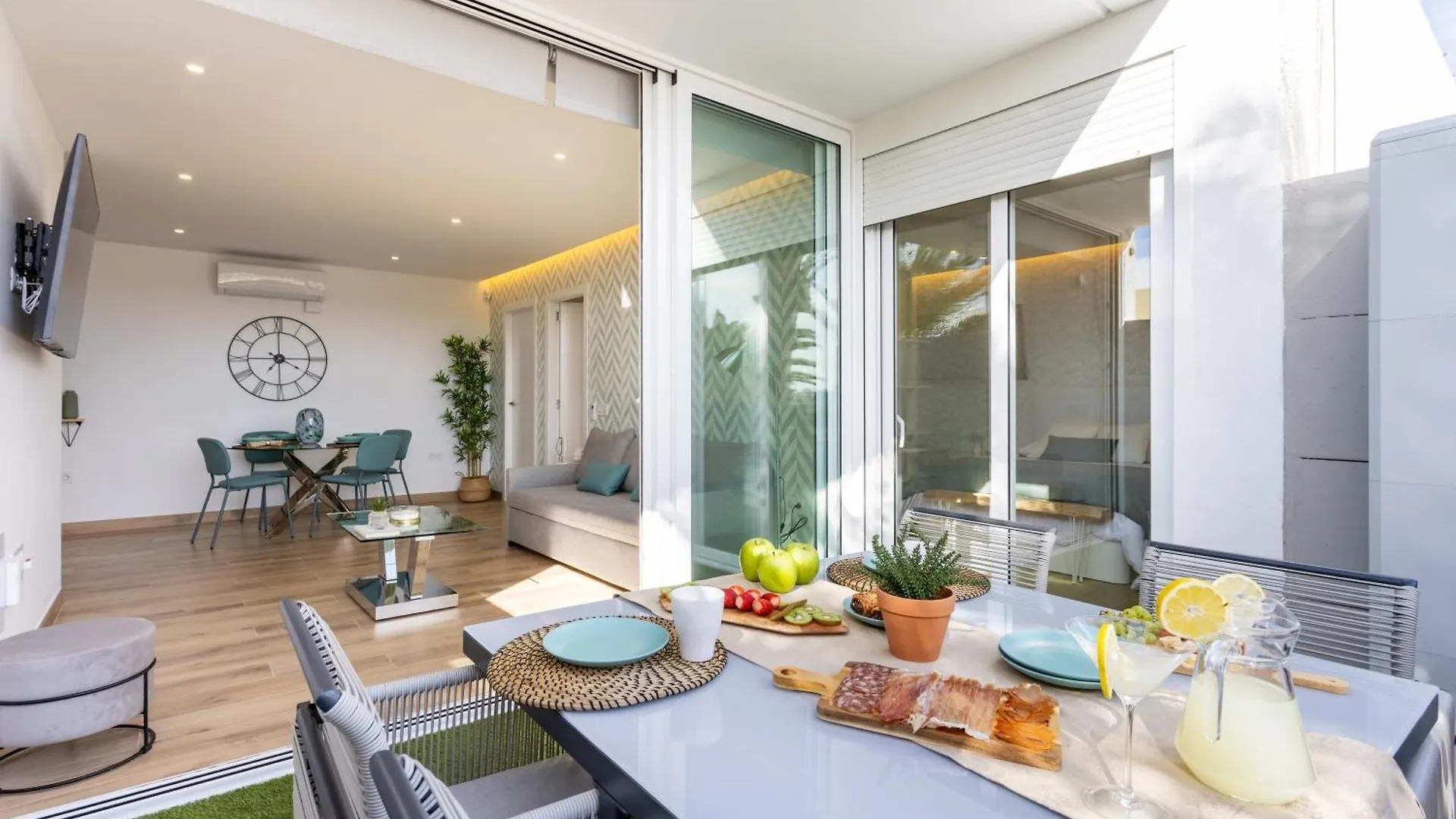 Sunnyland Apartment Ten-Bel